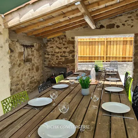 別荘 Hdh - Charme Et Moderne - Proche Du Puy Dufou *